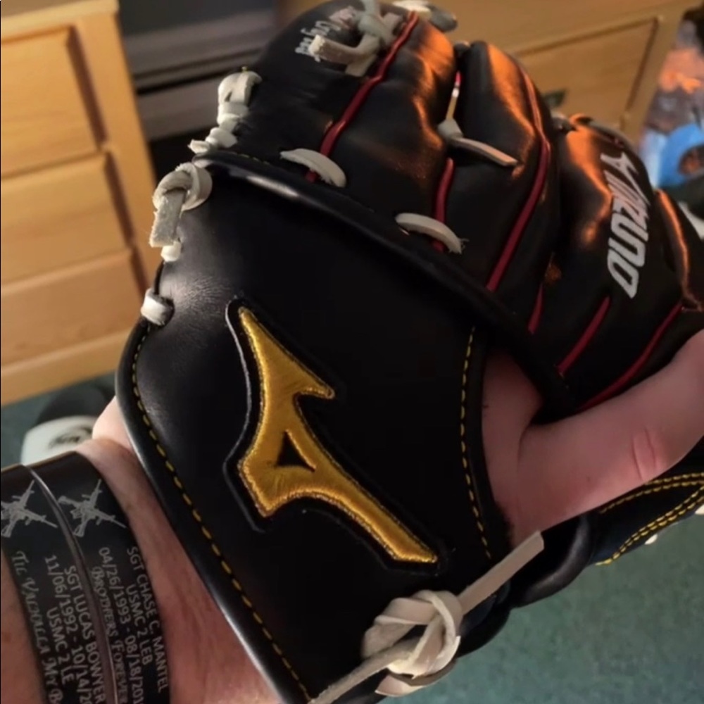 Michael chavis mizuno 11 3/4 pro series glove